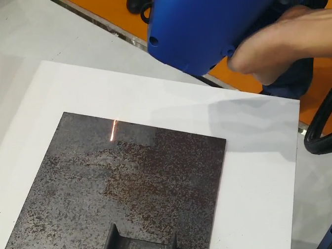 激光清洗機視頻